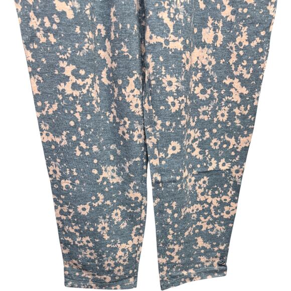 Cuddl Duds Comfortwear Slim Pants Black Stamp Floral Medium NWOT Pull-On Comfort - Picture 5 of 9